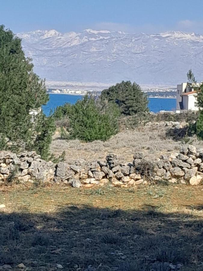 Caliente Apartments Vir A מראה חיצוני תמונה
